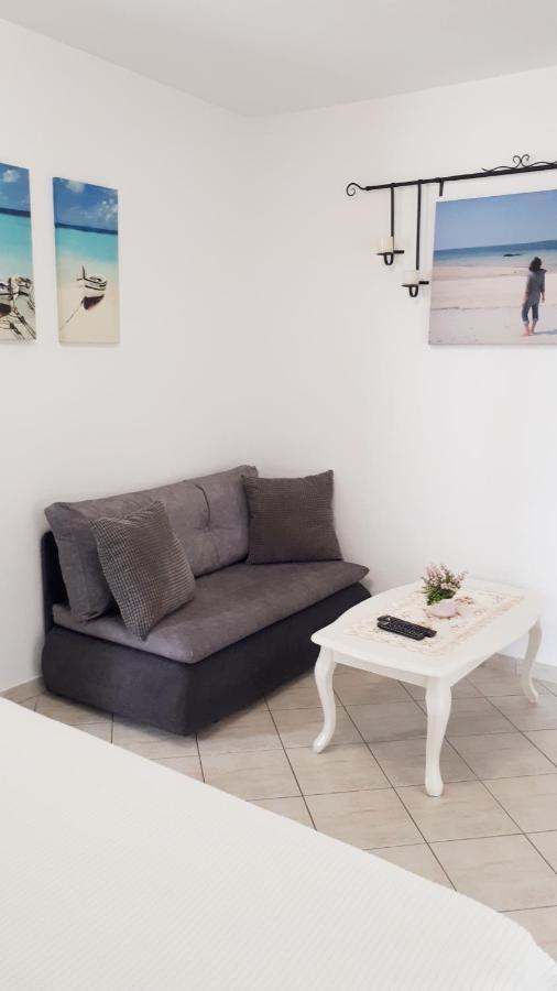 Apartmani Kalinic Bijela Luaran gambar