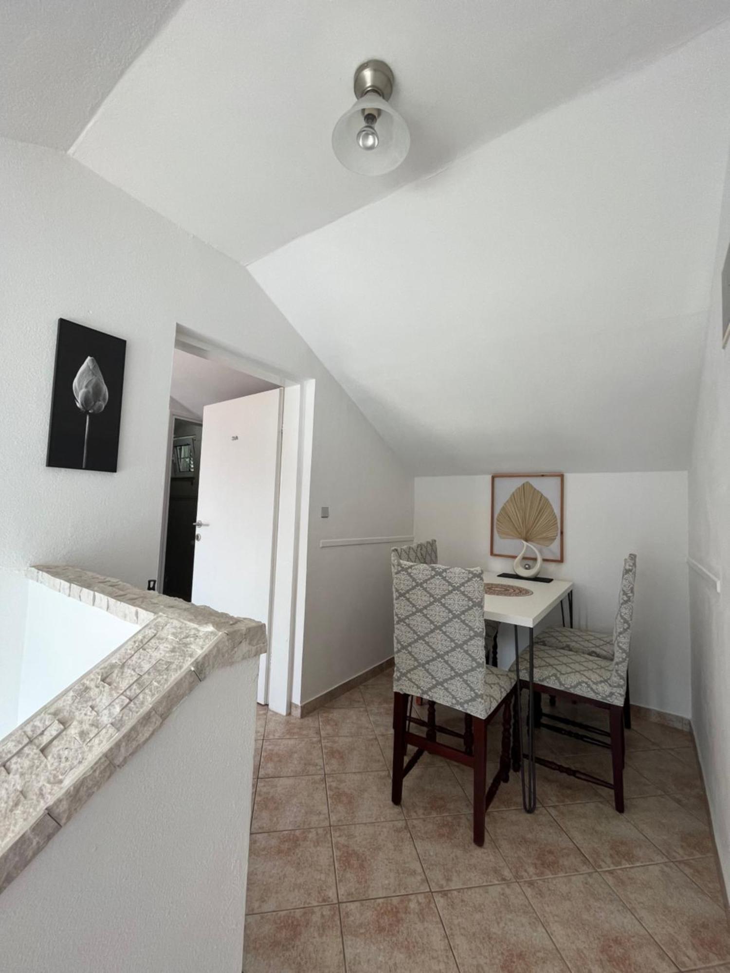Apartmani Kalinic Bijela Luaran gambar