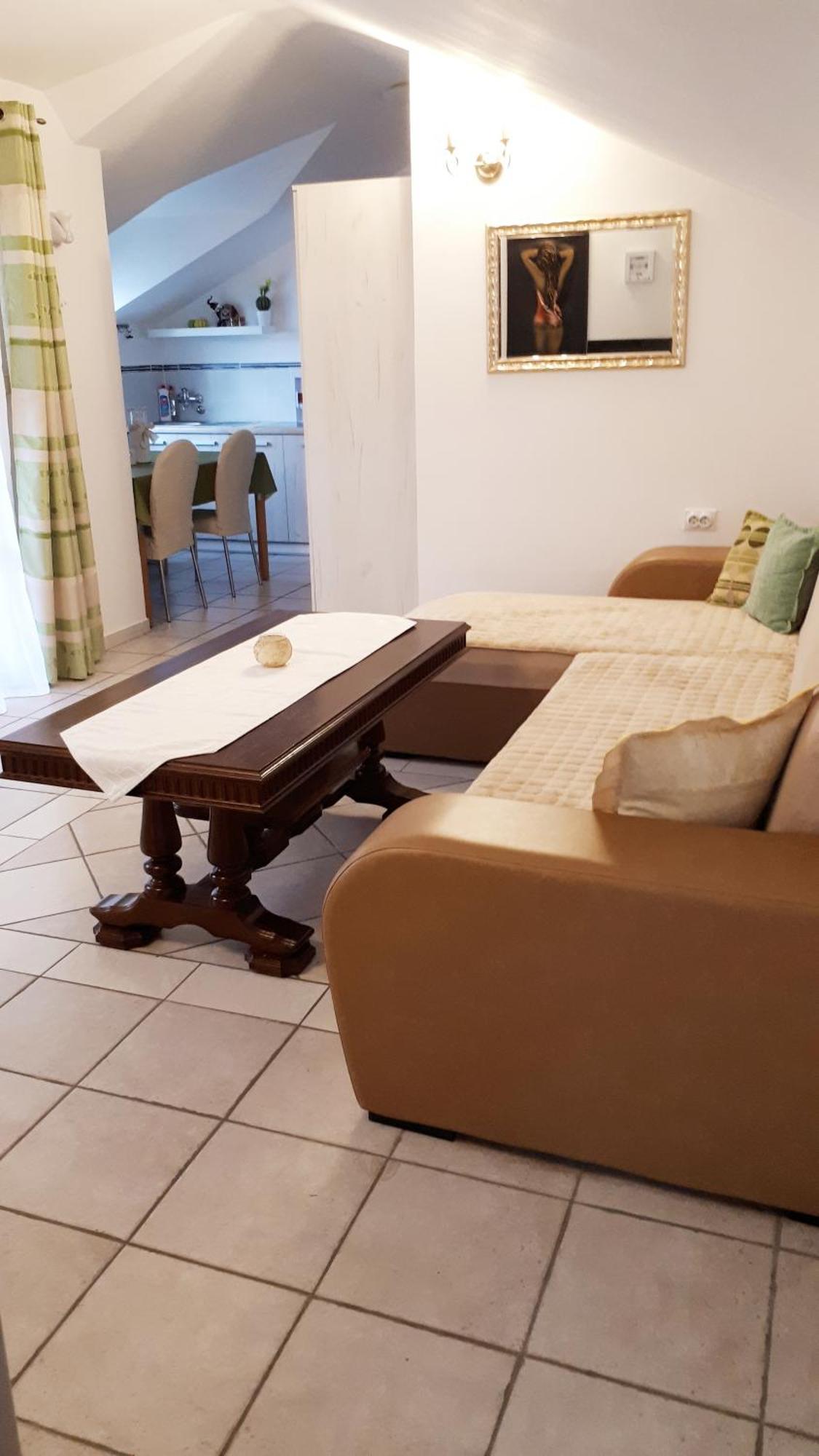 Apartmani Kalinic Bijela Bilik gambar