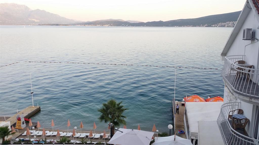 Apartmani Kalinic Bijela Luaran gambar